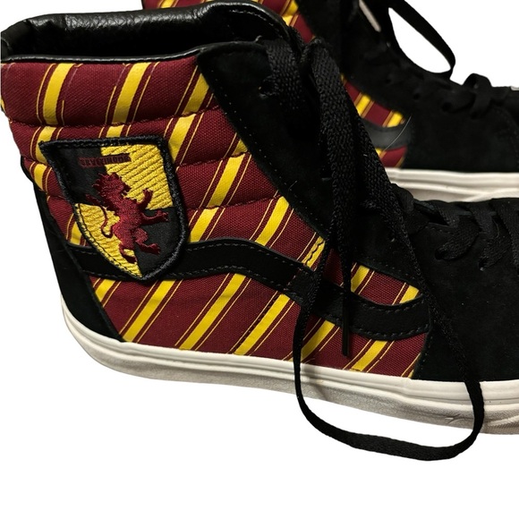 Vans Off the Wall High Top Harry Potter Gryffindor Sneakers. Size 10. - Picture 8 of 8
